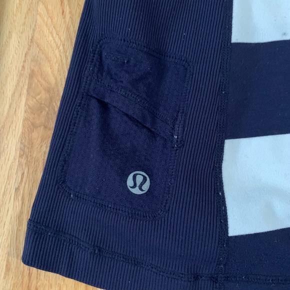 lululemon half zip top - Picture 4 of 5